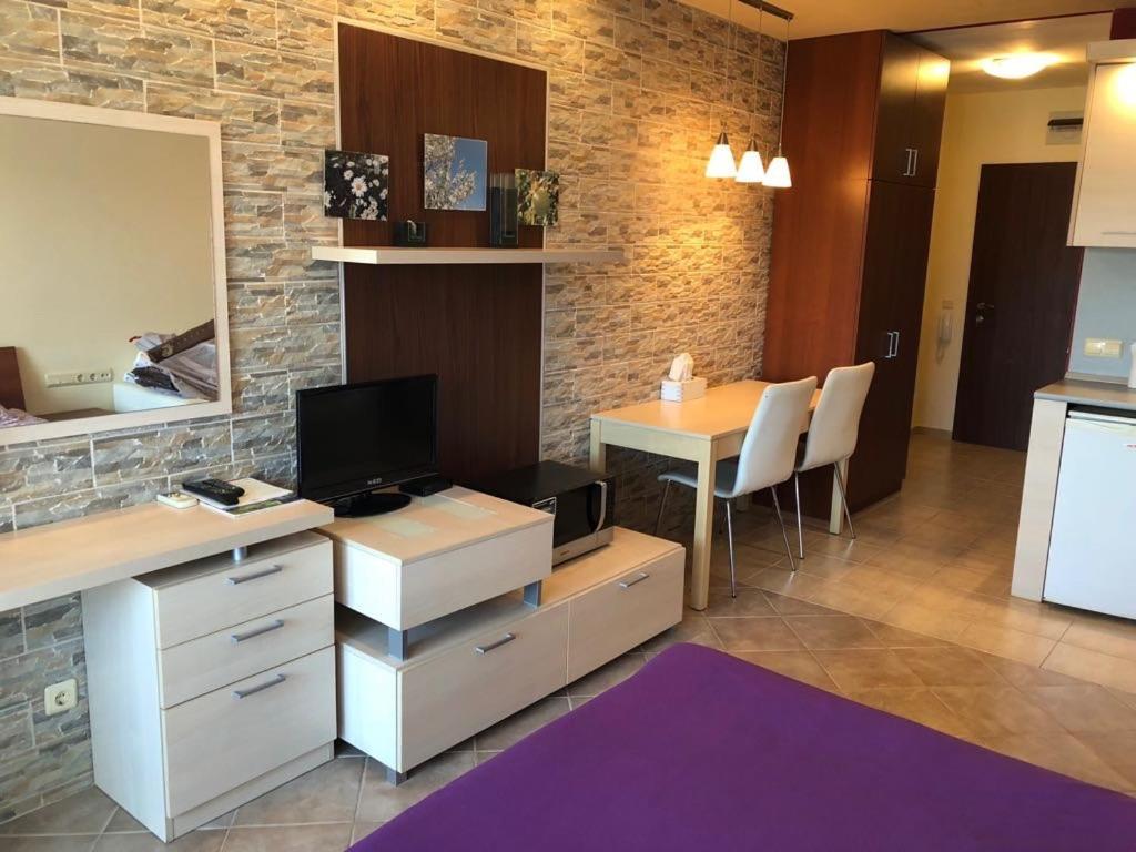 Apartments In Green Life Complex - 1 Bedroom And Studio Созополь Екстер'єр фото