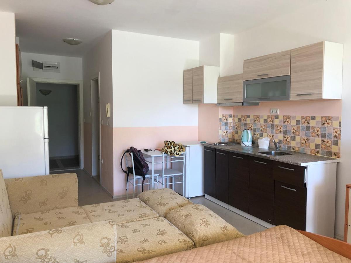Apartments In Green Life Complex - 1 Bedroom And Studio Созополь Екстер'єр фото