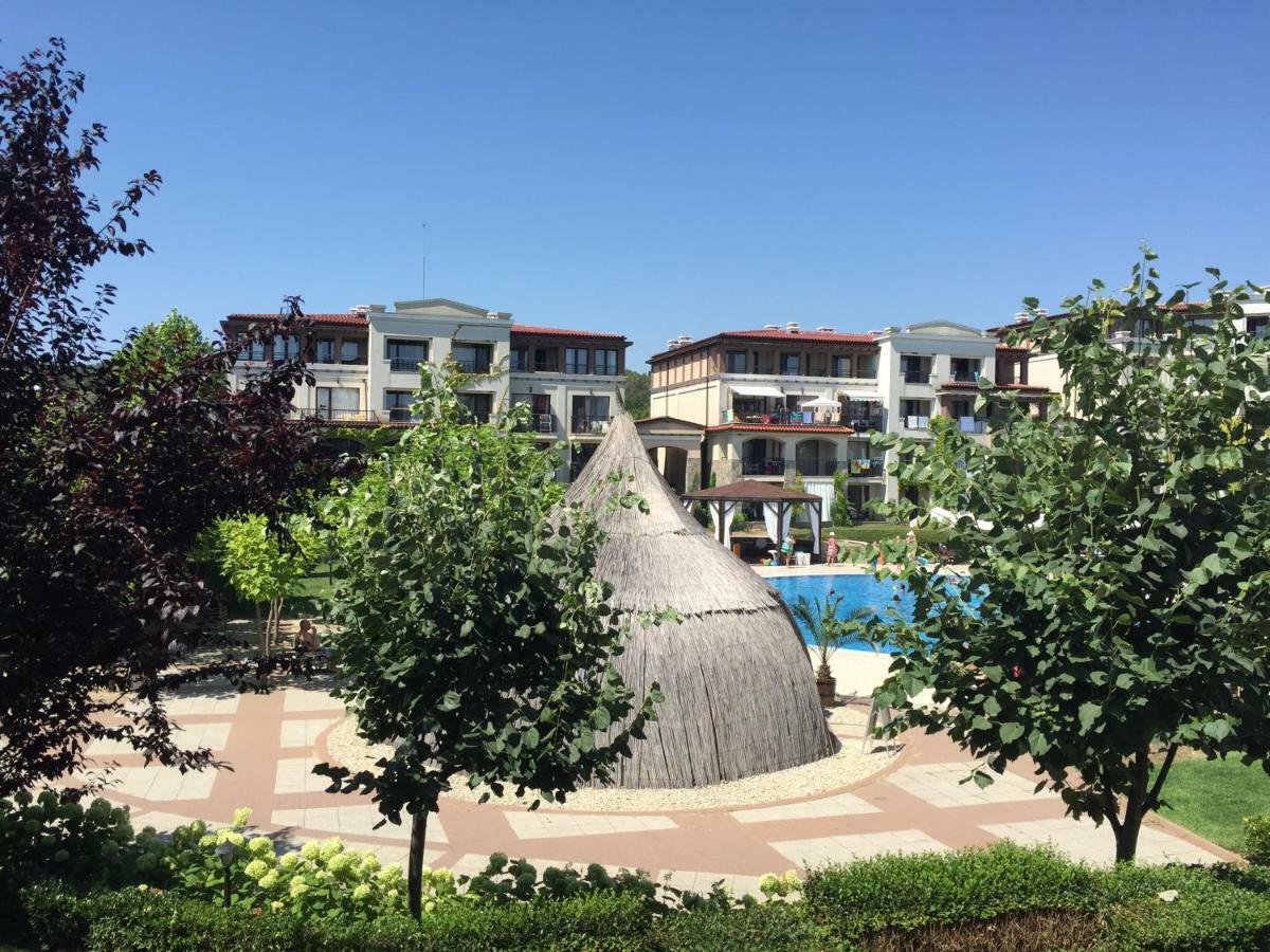 Apartments In Green Life Complex - 1 Bedroom And Studio Созополь Екстер'єр фото